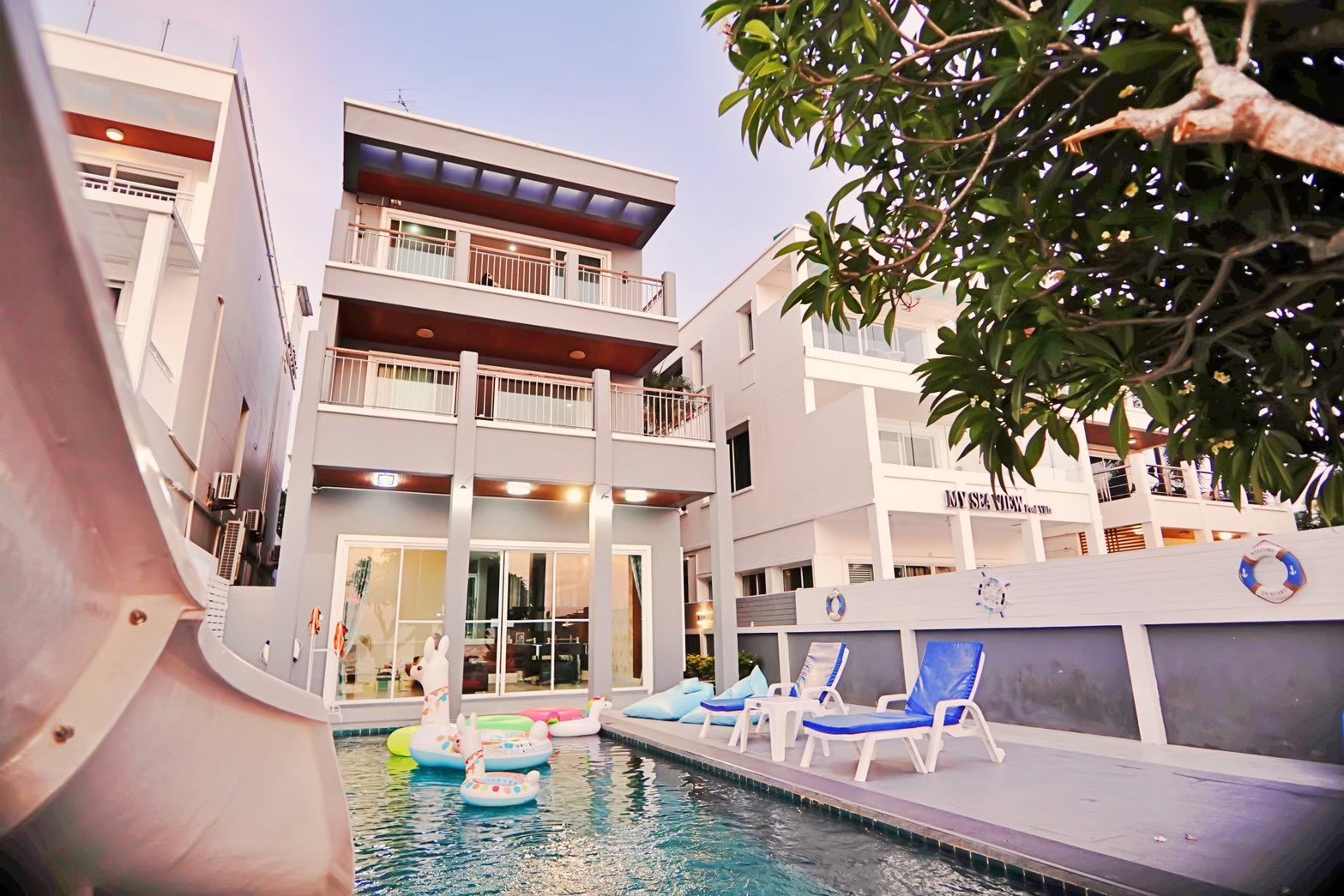 อันนีมูนA